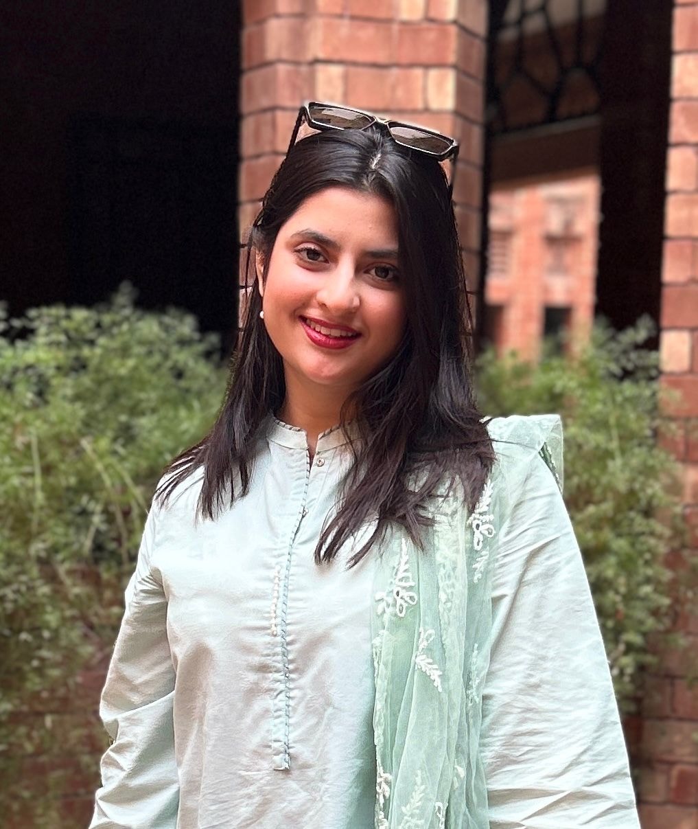 Meerab M — Social Media Manager